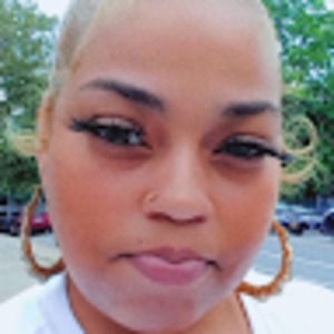 Meet your Posher, Nadine